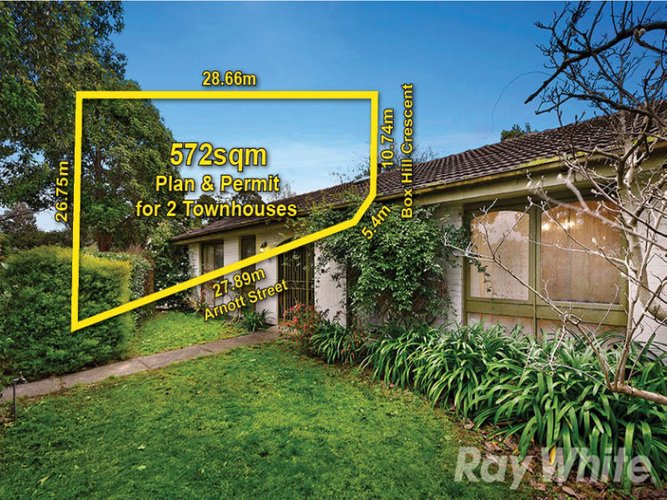 75 Box Hill Crescent Mont Albert North 3129