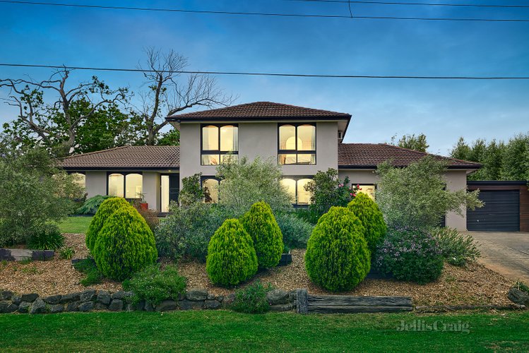 75 Chirnside Drive Chirnside Park 3116