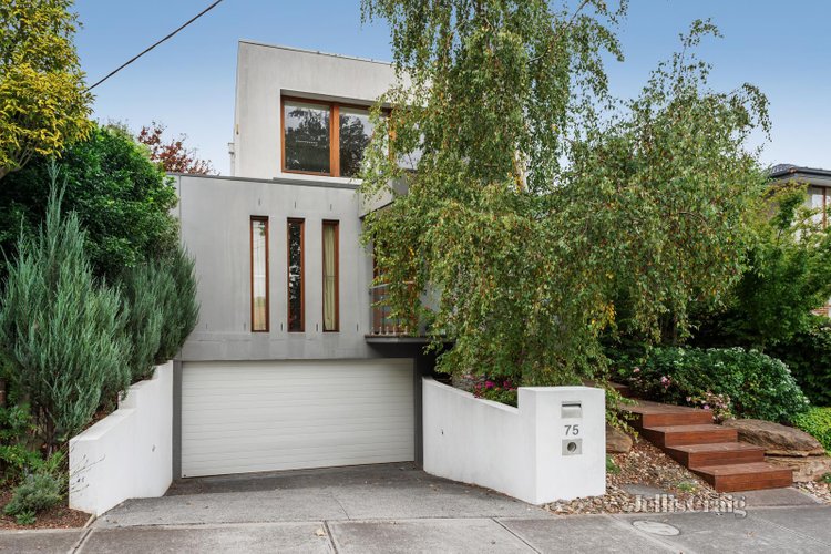 75 Essex Road Surrey Hills 3127