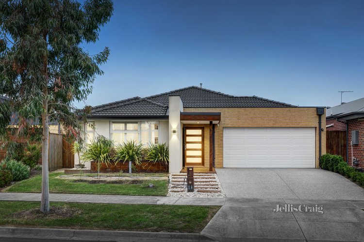 75 Sunstone Boulevard Doreen 3754