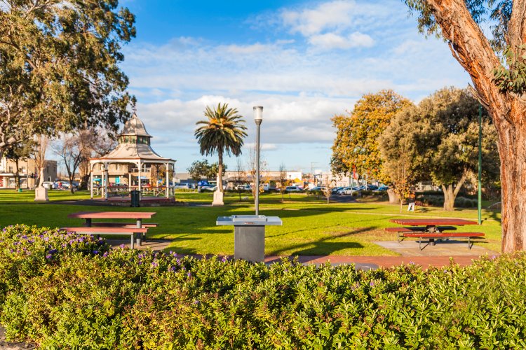 76 Aberdeen Street, Geelong West