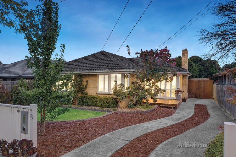 76 Barter Crescent Forest Hill 3131