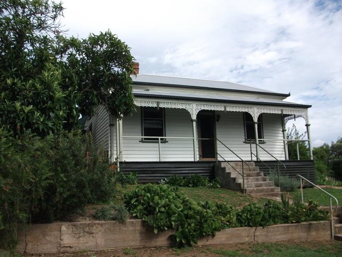 76 Bowden Street Castlemaine 3450
