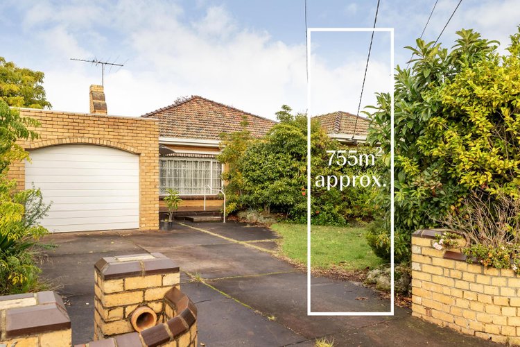 76 Brooks Street Bentleigh East 3165