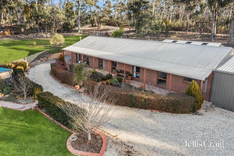 76 Moscript Street Campbells Creek 3451