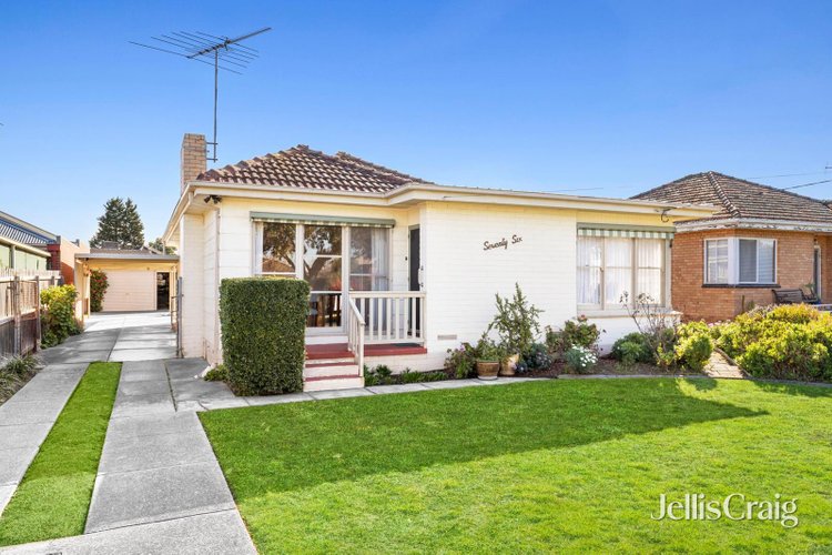 76 Sladen Street Hamlyn Heights 3215