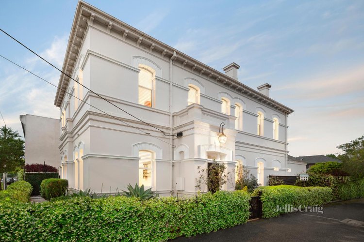 77 Carpenter Street Brighton 3186