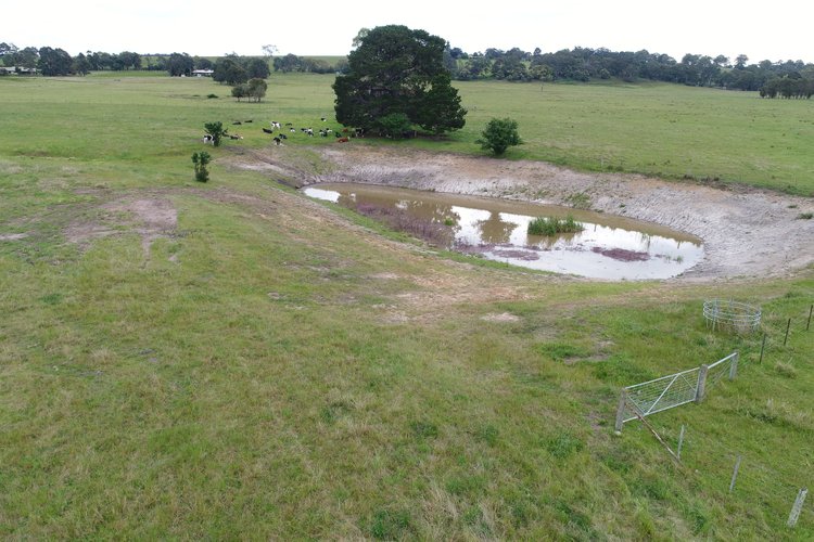 77 Commins Road, Lucknow