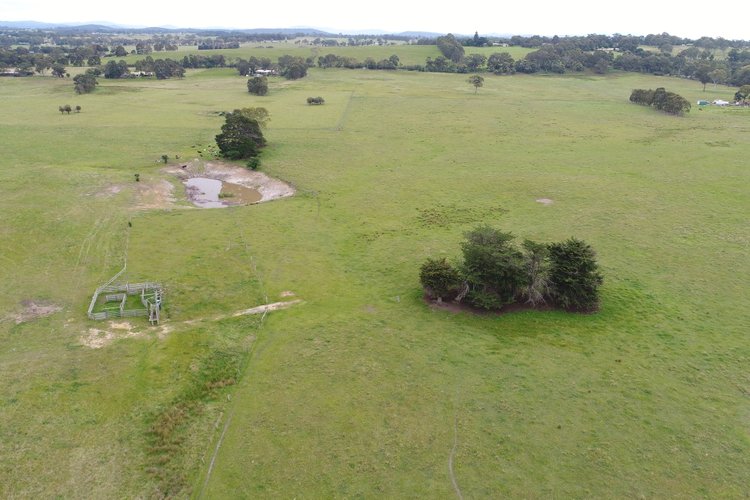 77 Commins Road, Lucknow