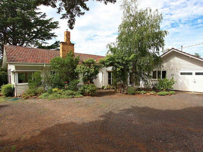77 Loughnan Road Ringwood 3134