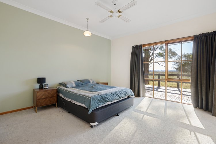 775 Ives Road, Hillside