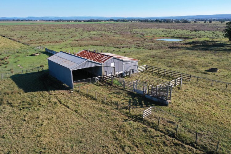 775 Ives Road, Hillside