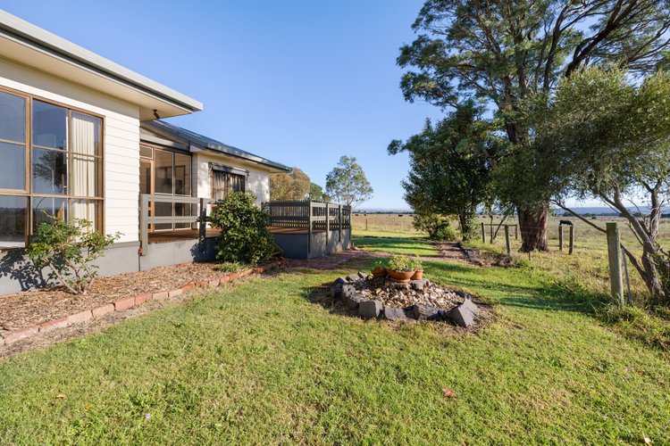 775 Ives Road, Hillside