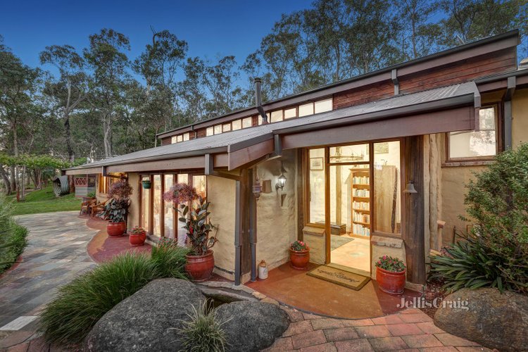779 Henley Road Bend Of Islands 3097