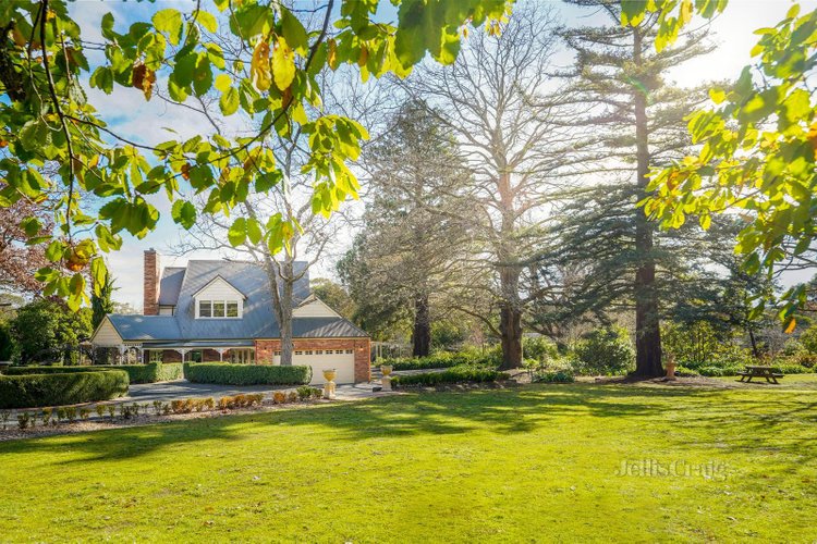 78 Carrington Street Macedon 3440