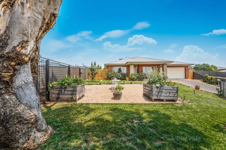 78 Warren Street Kyneton 3444