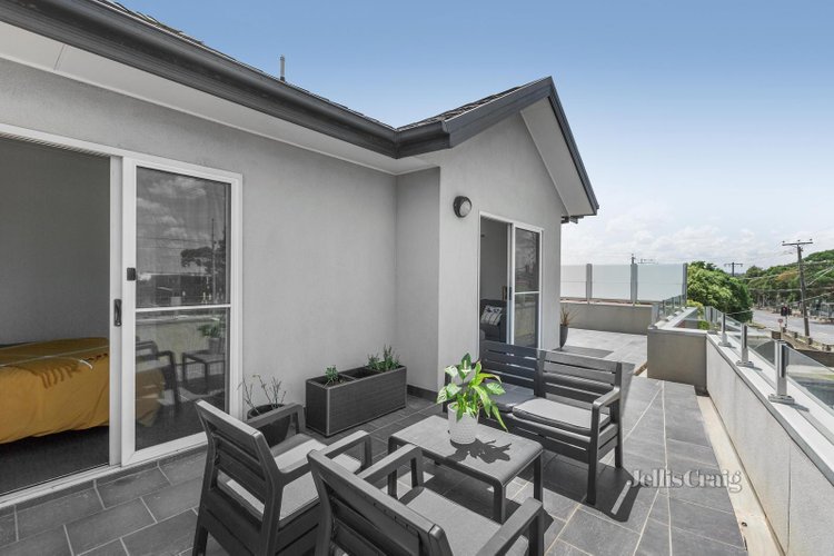 7 827-829 Plenty Road Reservoir 3073