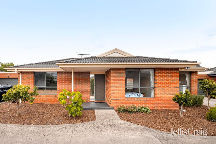 7 881 Plenty Road South Morang 3752