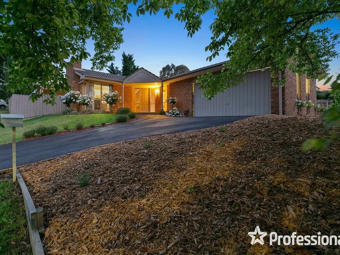 79 Lakeview Drive Lilydale 3140