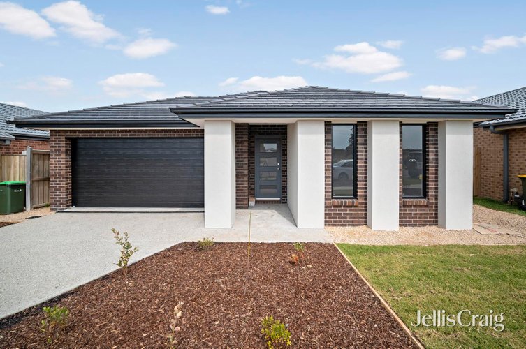 79 Sundance Boulevard  Winter Valley 3358