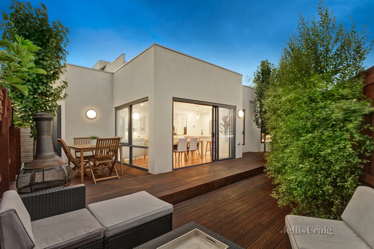 7/93 Truganini Road Carnegie 3163