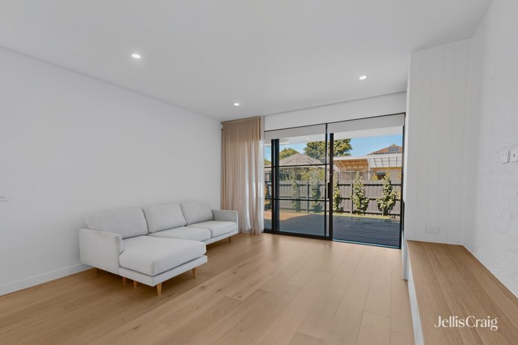 7a Adams Street Murrumbeena 3163