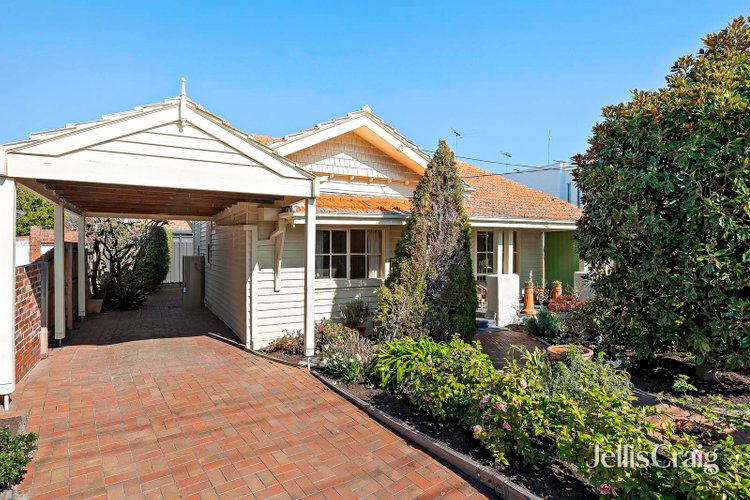 8 Bayview Road Brighton East 3187