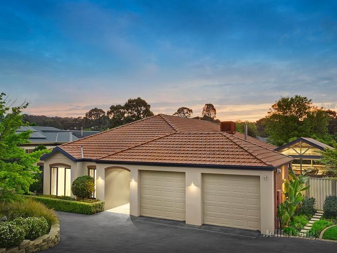 8 Bellbird Drive Lilydale 3140