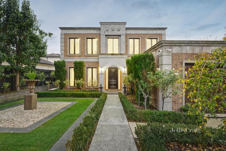 8 Belmont Road Ivanhoe 3079