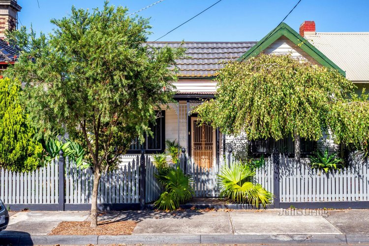 8 Bladen Avenue Brunswick East 3057