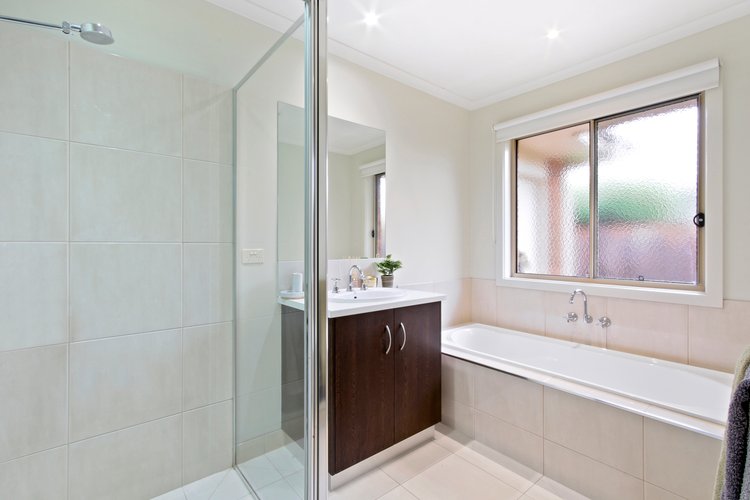 8 Brolga Street, Bairnsdale