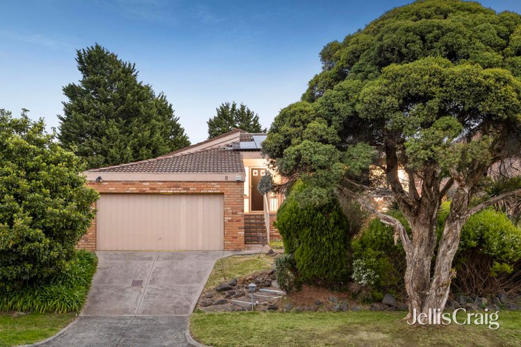 8 Buvelot Wynd Doncaster East 3109