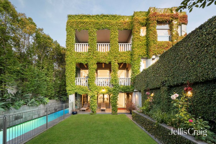 8 Calvin Street Hawthorn 3122