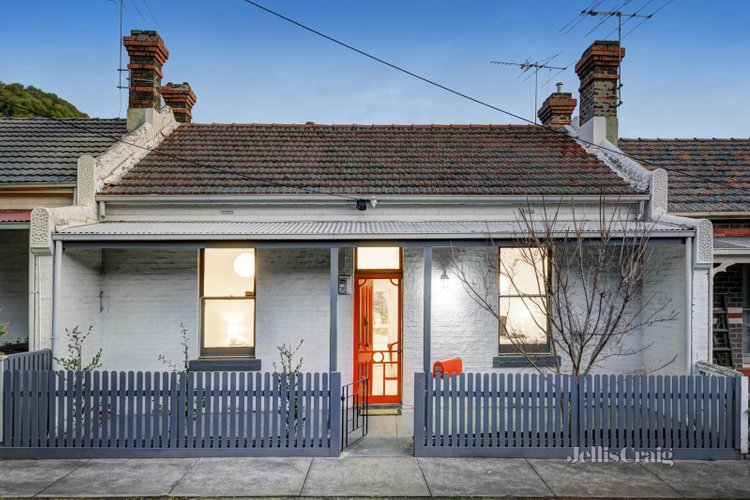 8 Carrington Avenue Hawthorn East 3123