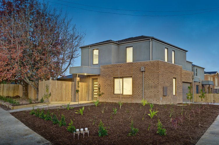 8 Cherry Grove Donvale 3111