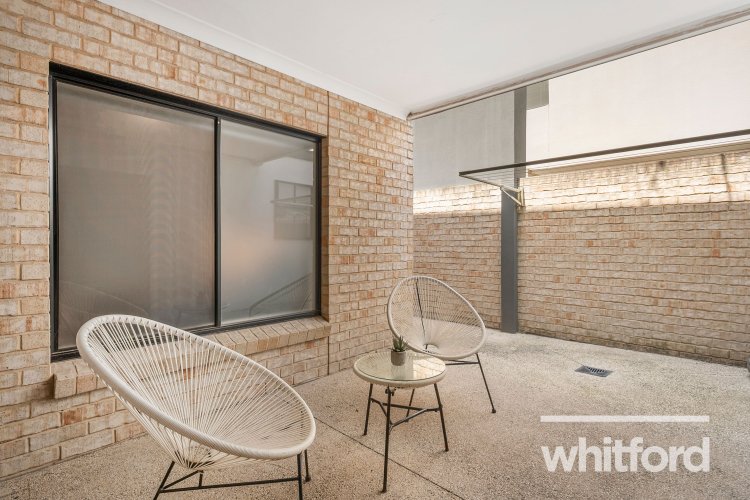 8 Cuzens Place, Geelong