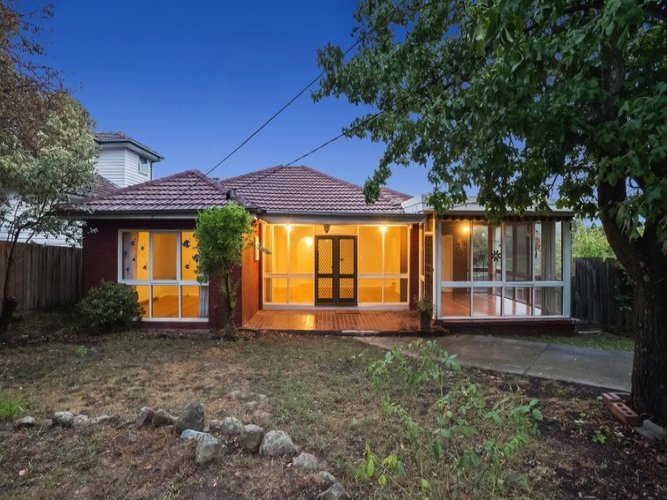 8 Cypress Avenue Burwood 3125