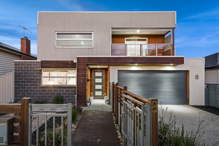 8 Davern Street Pascoe Vale South 3044