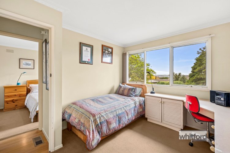 8 Desmond Street, Highton