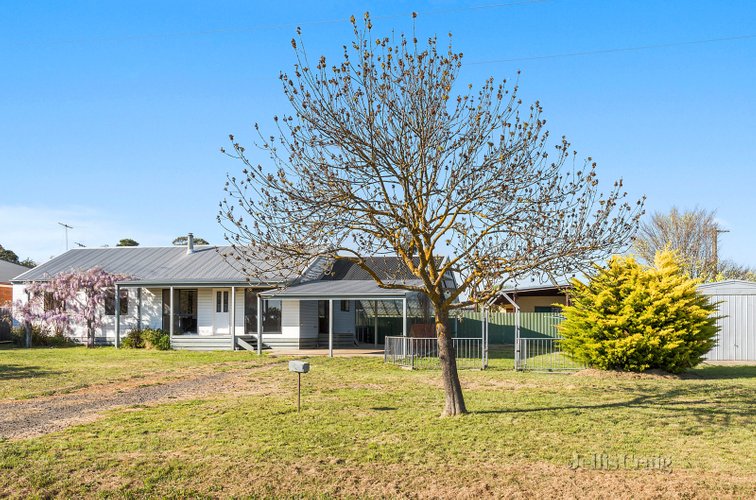 8 Duffy Street Malmsbury 3446