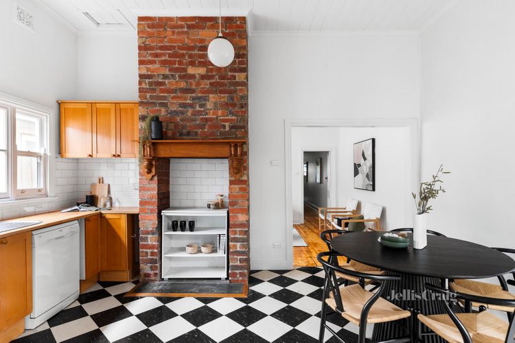 8 Elm Street Northcote 3070