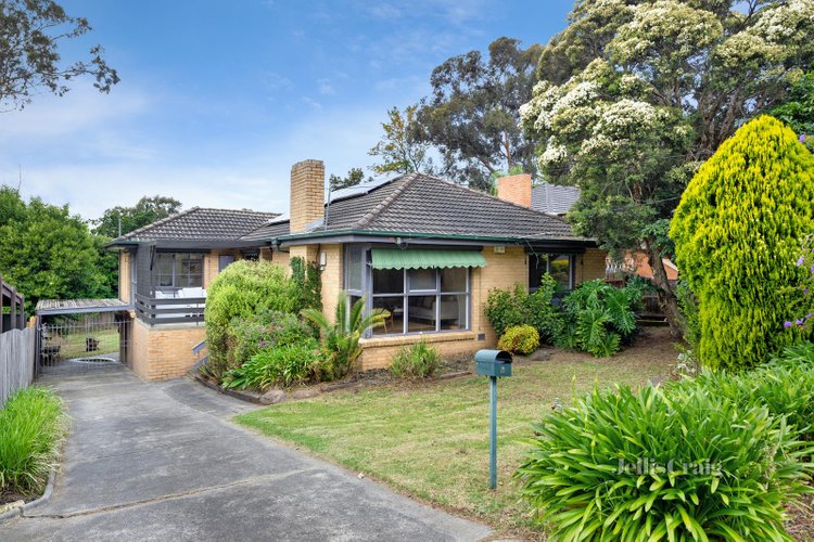 8 Elsie Street Greensborough 3088