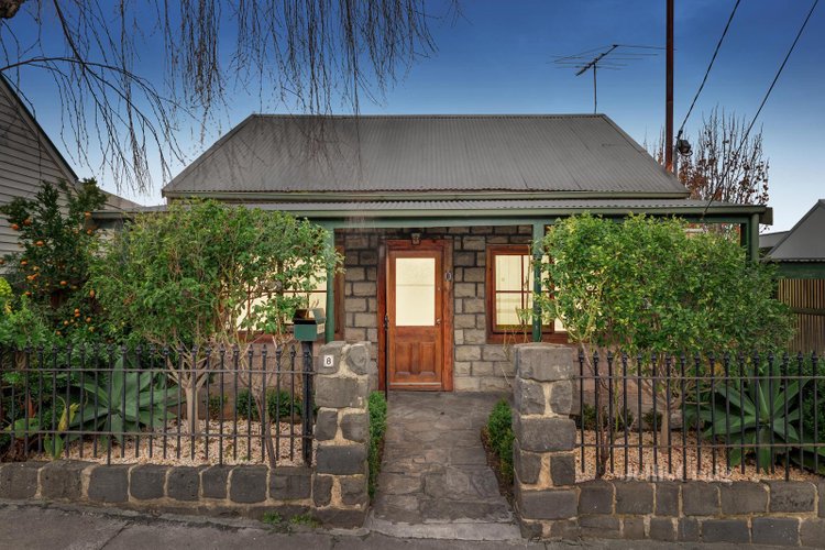 8 Frampton Street St Kilda 3182