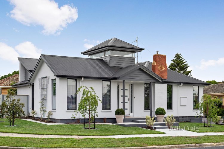 8 Hamlet Street Wendouree 3355