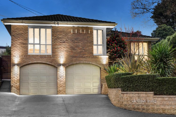 8 Hanwell Court Glen Waverley 3150
