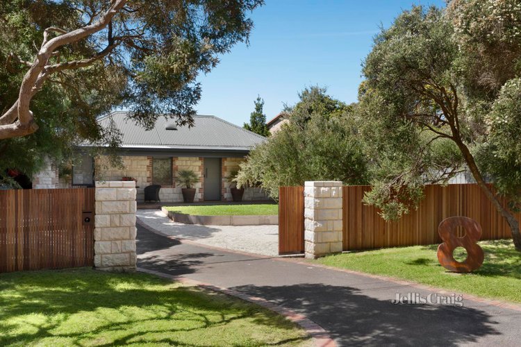 8 Harleian Street Blairgowrie 3942