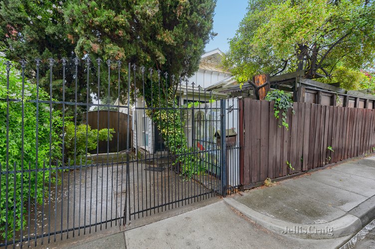 8 Henty Street Brunswick 3056