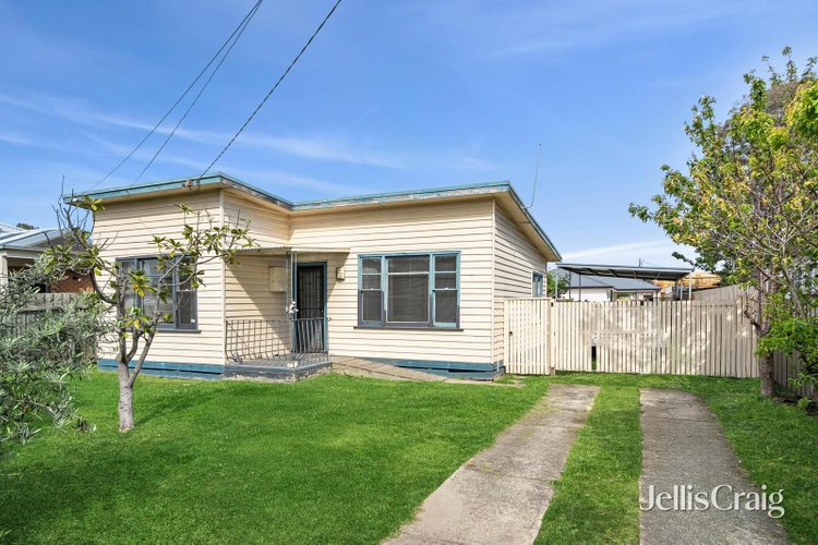 8 Johnston Avenue Newcomb 3219