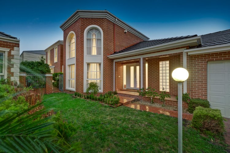 8 Kaleno View Balwyn 3103
