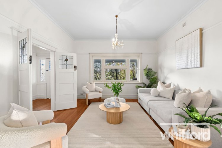 8 Laurel Bank Parade, Newtown